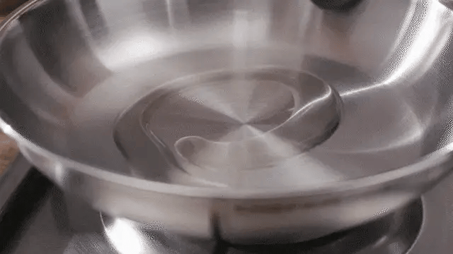 How to Cook Eggs on Stainless Steel Without Sticking